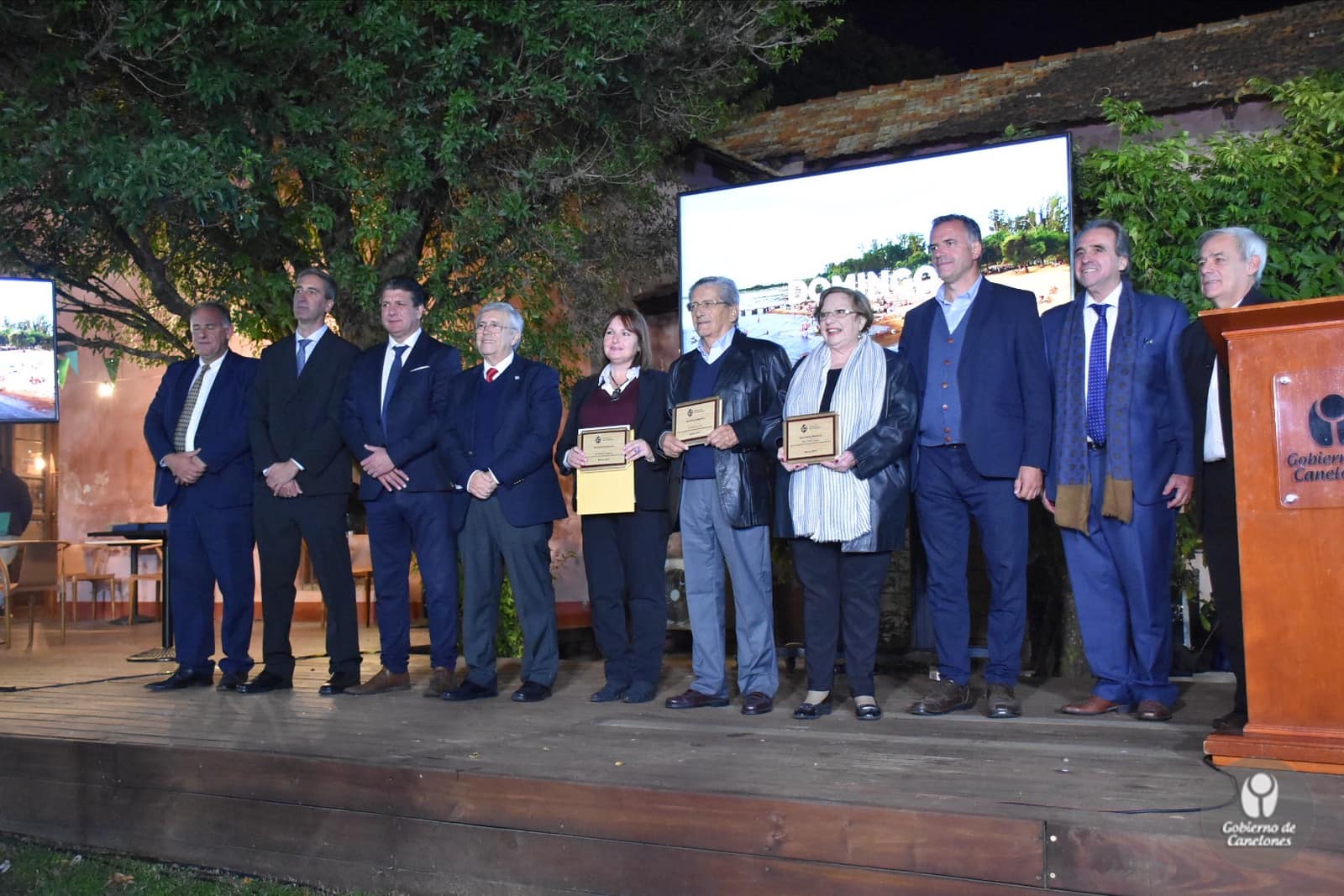 Texto descriptivo de la imagen