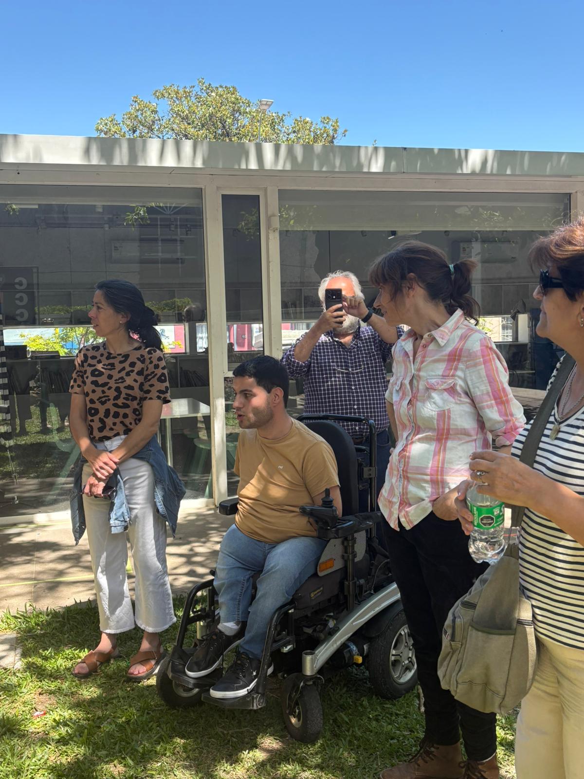 Texto descriptivo de la imagen